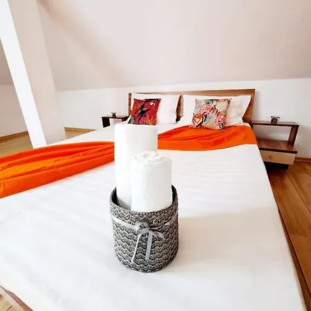 Veronica Hotel 3*