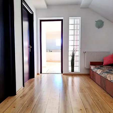 Hotel Veronica 3*
